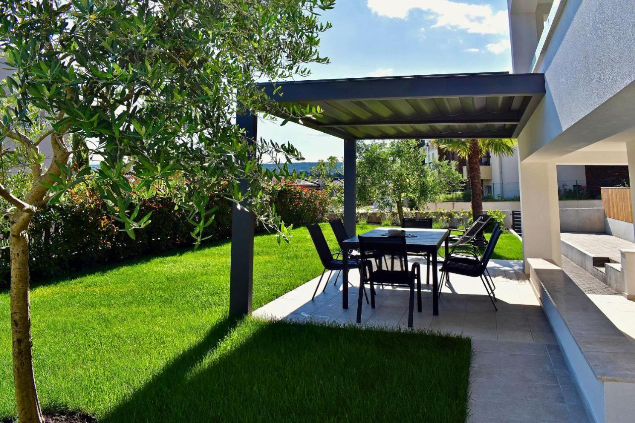 Casa Bella Apartment Malinska Bagian luar foto