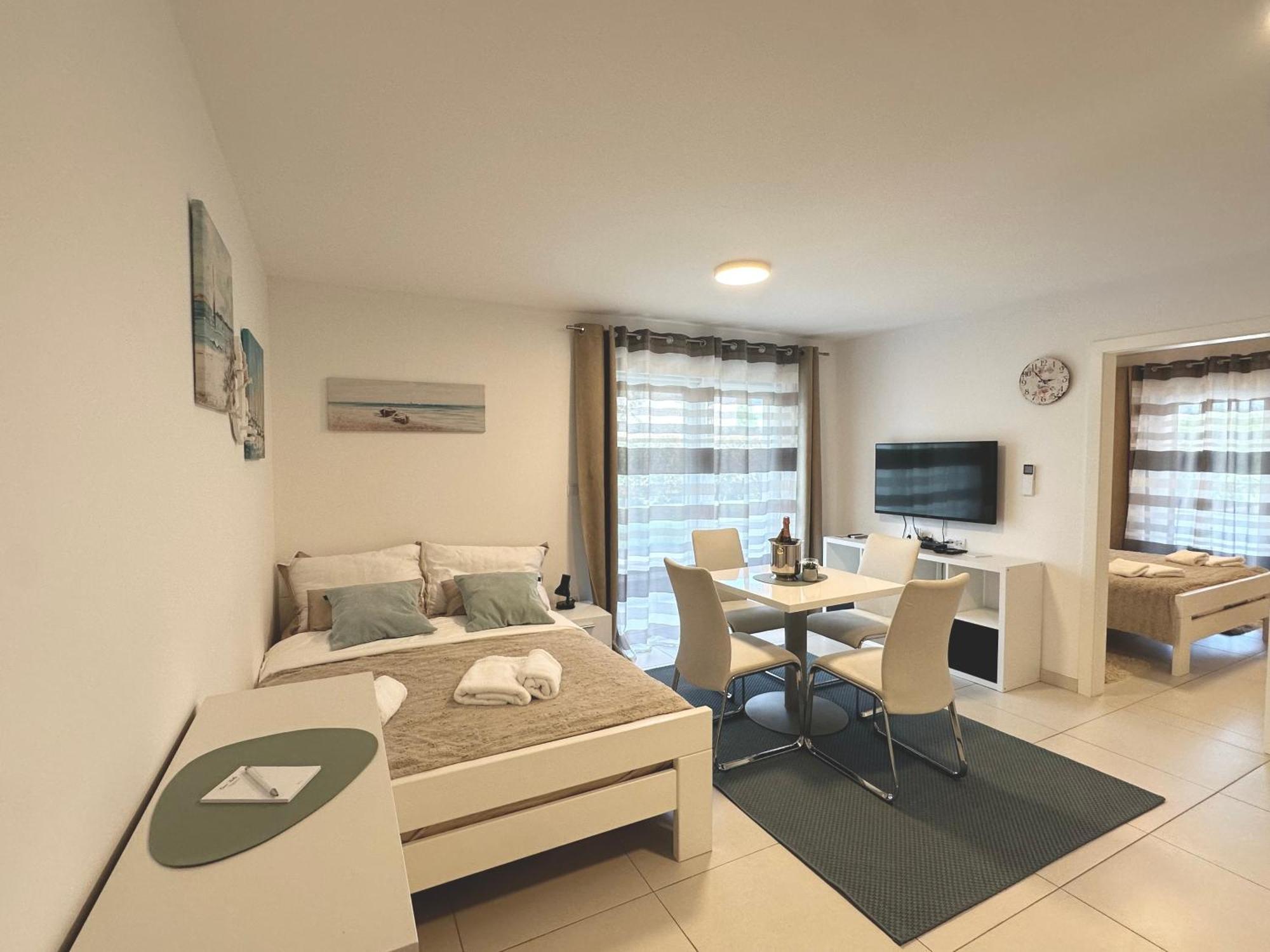 Casa Bella Apartment Malinska Bagian luar foto