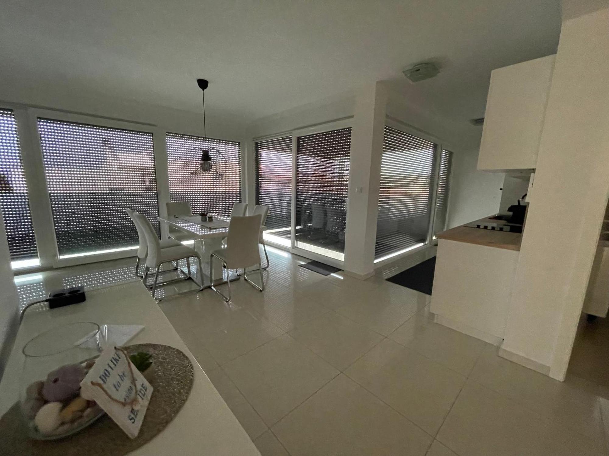 Casa Bella Apartment Malinska Bagian luar foto